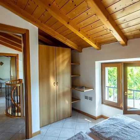 Lägenhet Casa Rita 1-lago Di Garda Tremosine