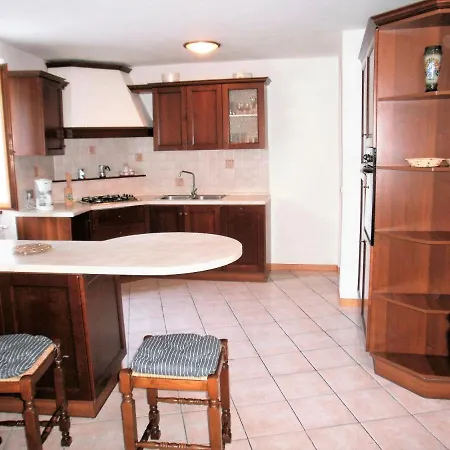 Lägenhet Casa Rita 1-lago Di Garda